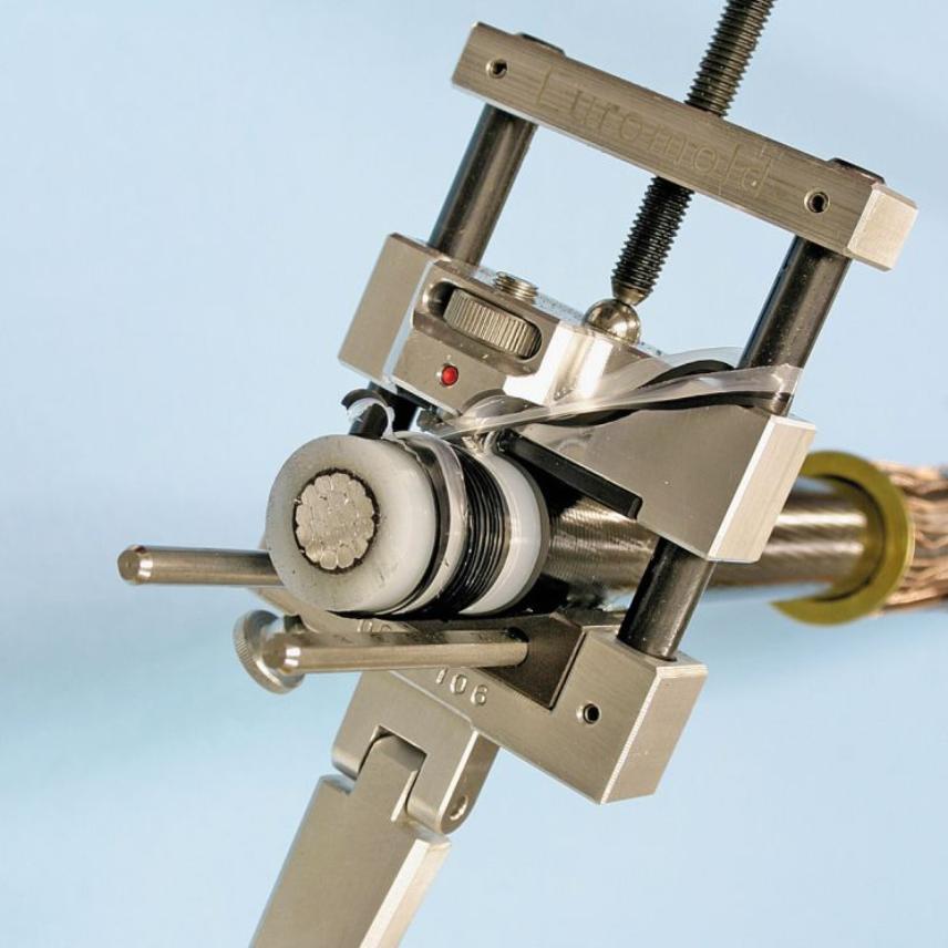 Cable peeling tool with stop ring, size 1
